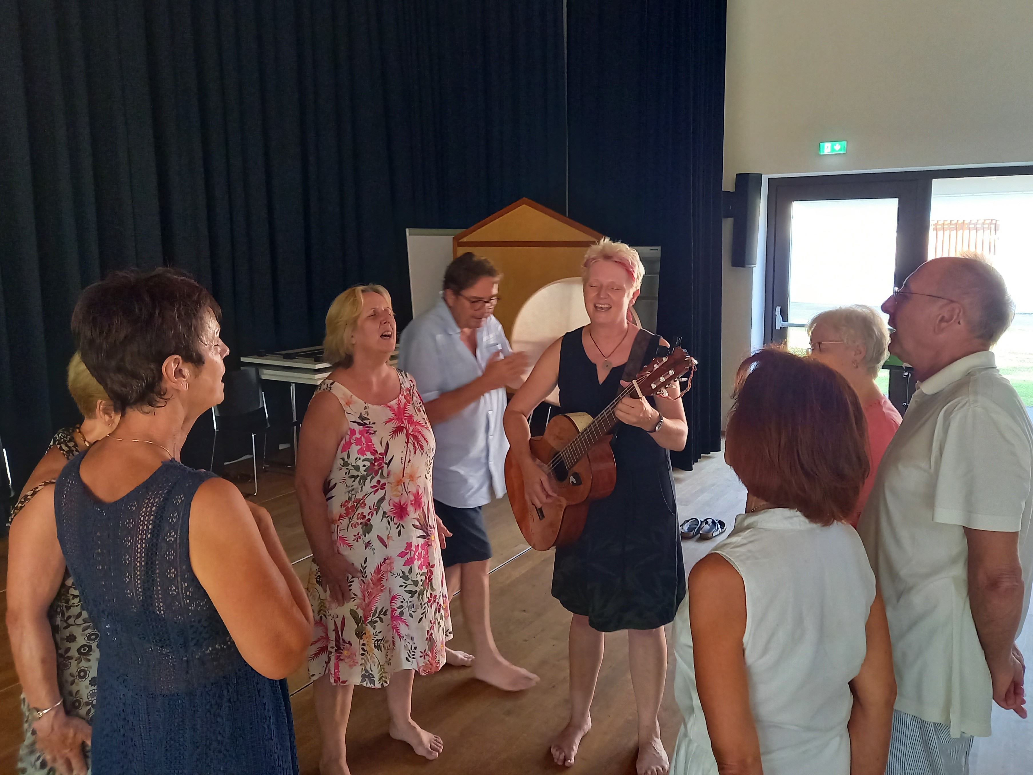 Singen mit Körper und Geist / Elisabeth Veerwüster Ganz einlassen und present sein